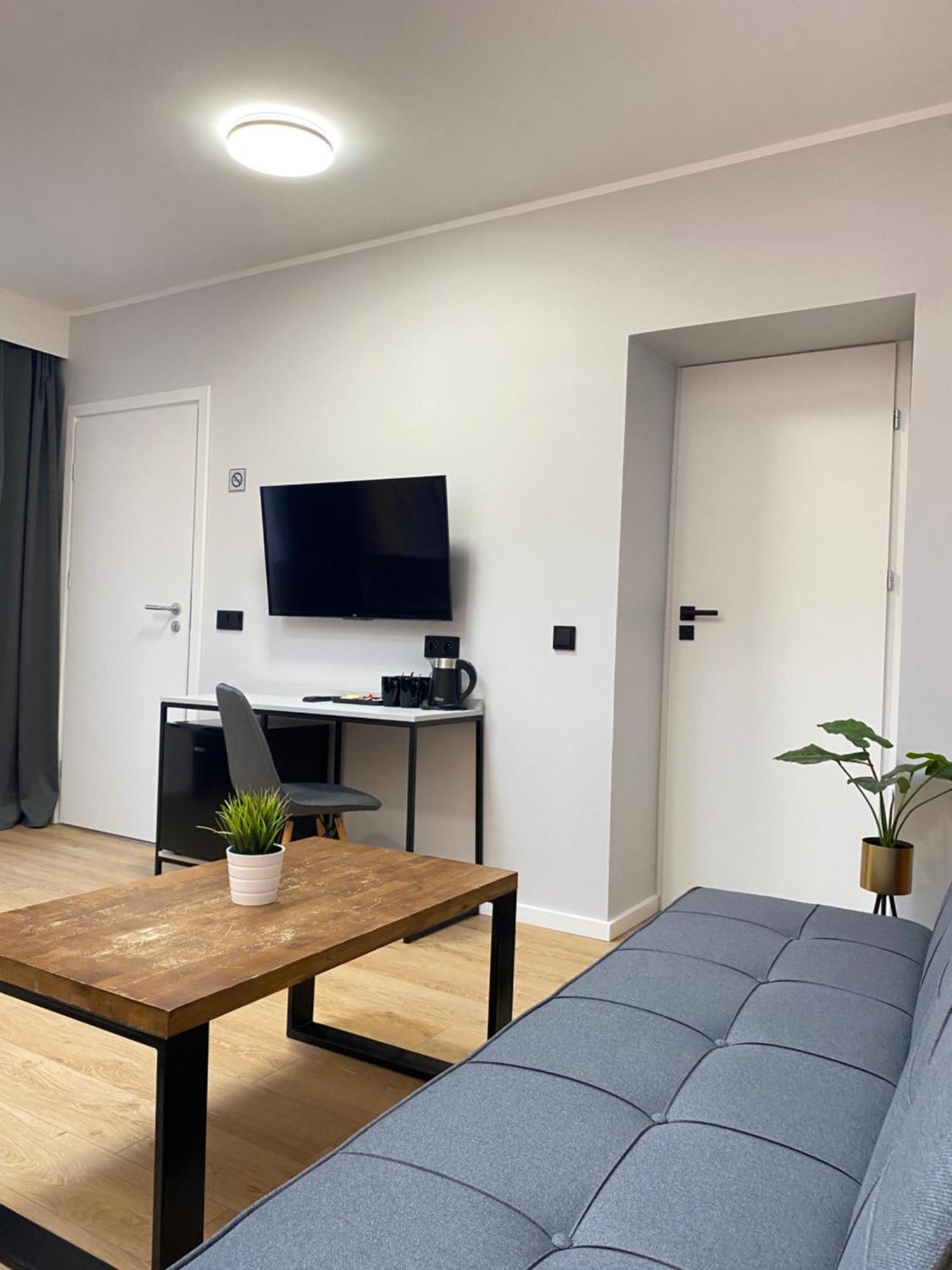 Cube House Aparthotel Krasków Εξωτερικό φωτογραφία