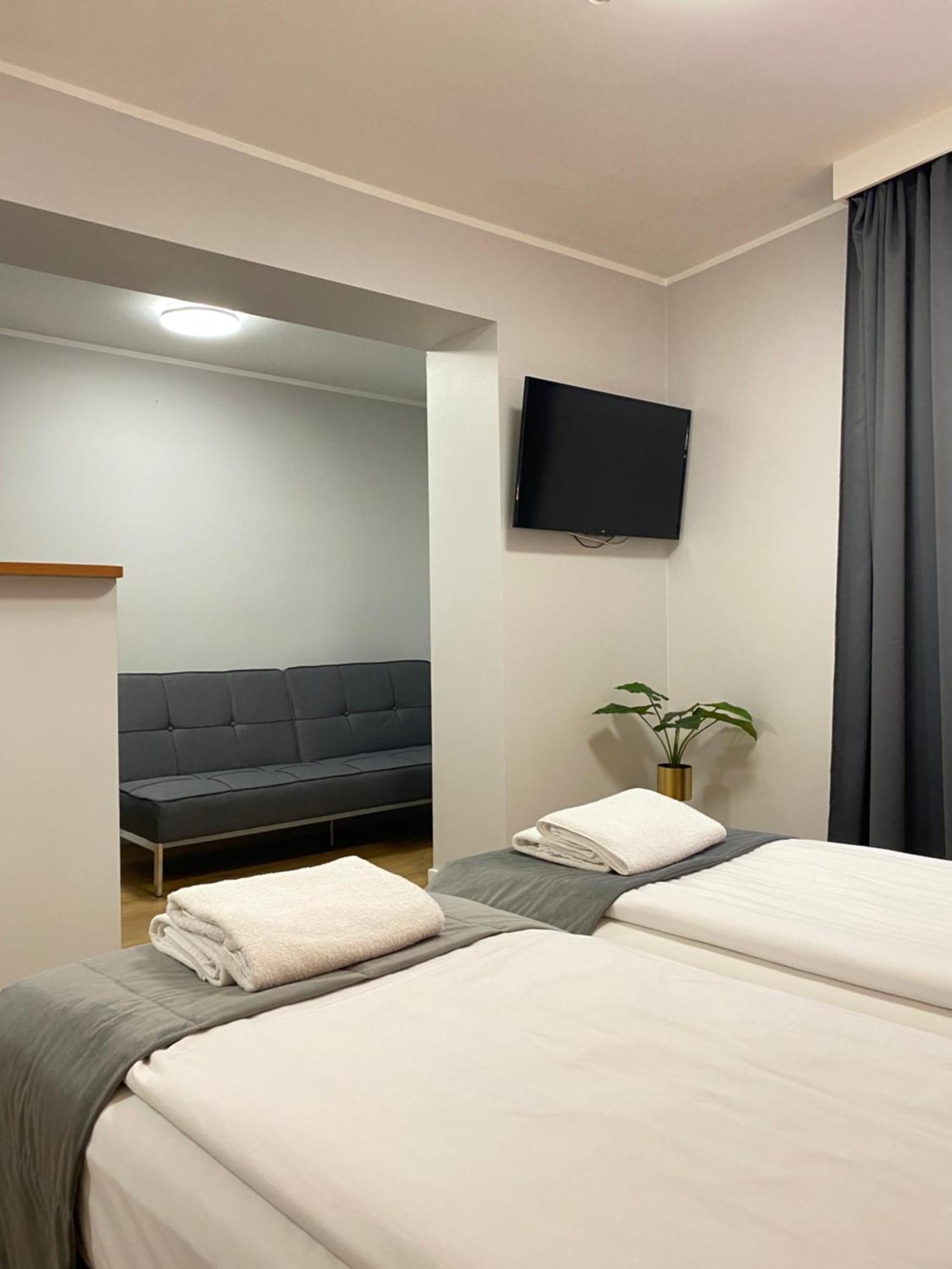 Cube House Aparthotel Krasków Εξωτερικό φωτογραφία