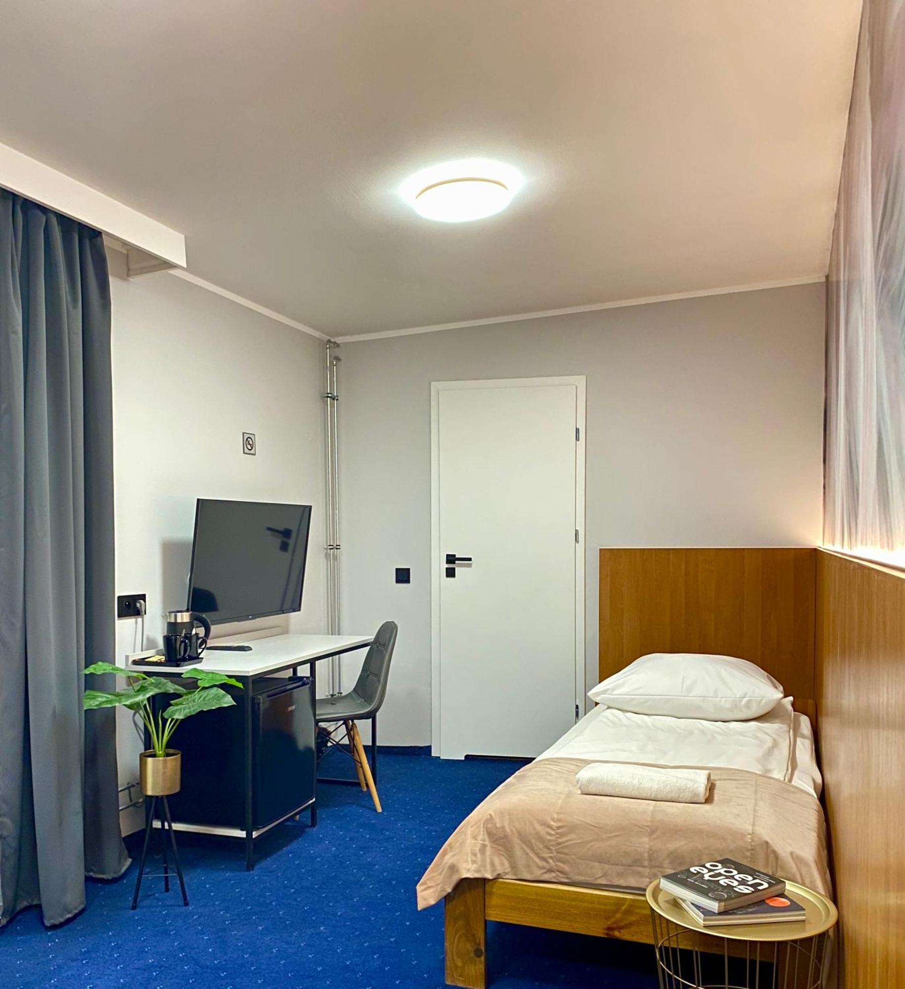 Cube House Aparthotel Krasków Εξωτερικό φωτογραφία