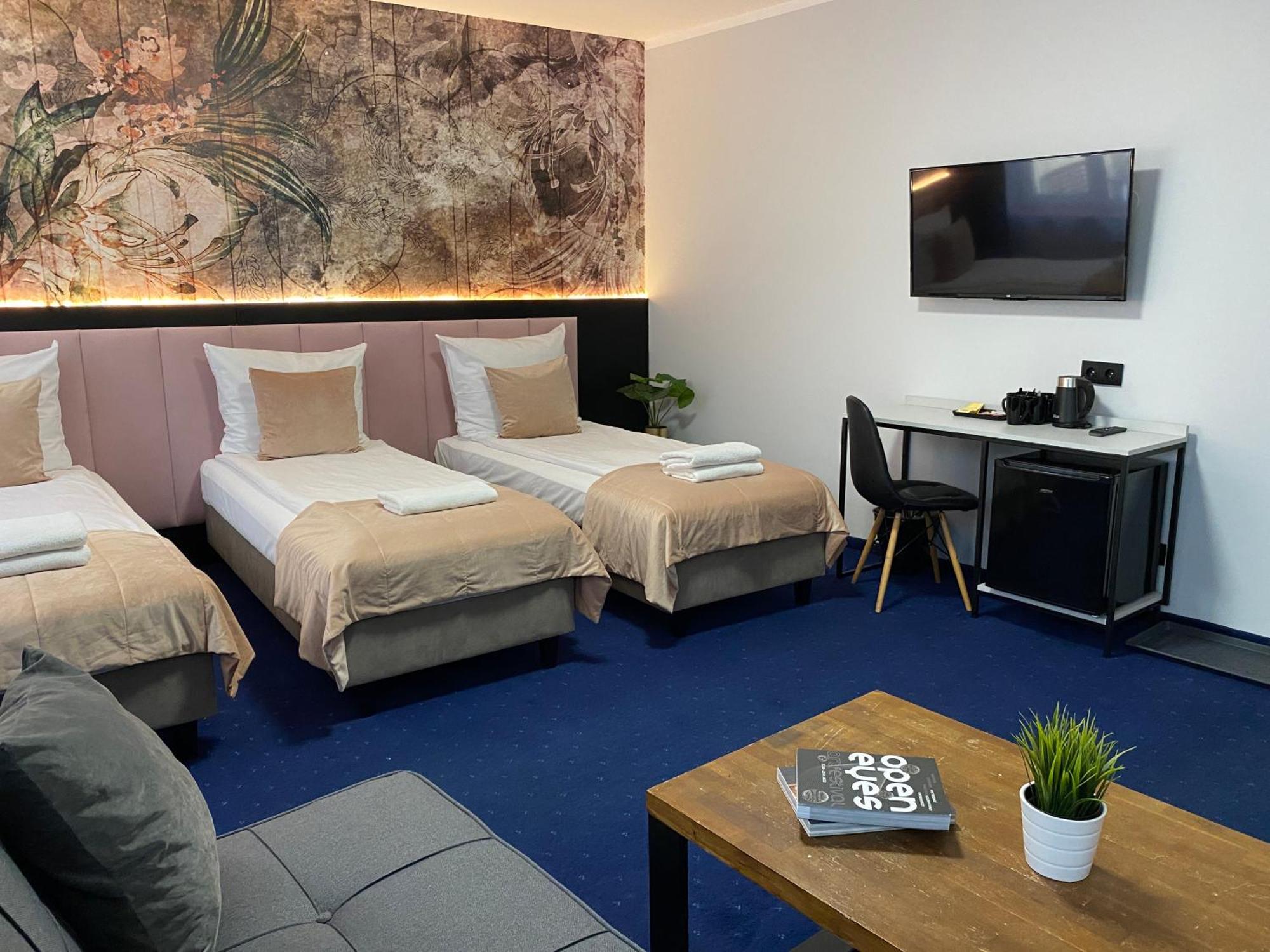Cube House Aparthotel Krasków Εξωτερικό φωτογραφία